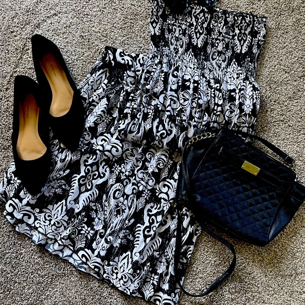 STRAPLESS MAXI DRESS🖤🔥